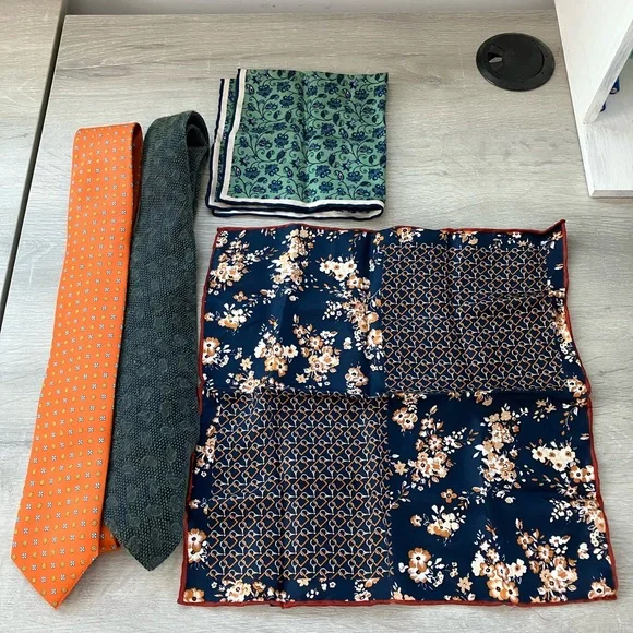 Sarar - Sayki/hatemoglu lot (2). 2 ties-2 pocket squares - Picture 1 of 5